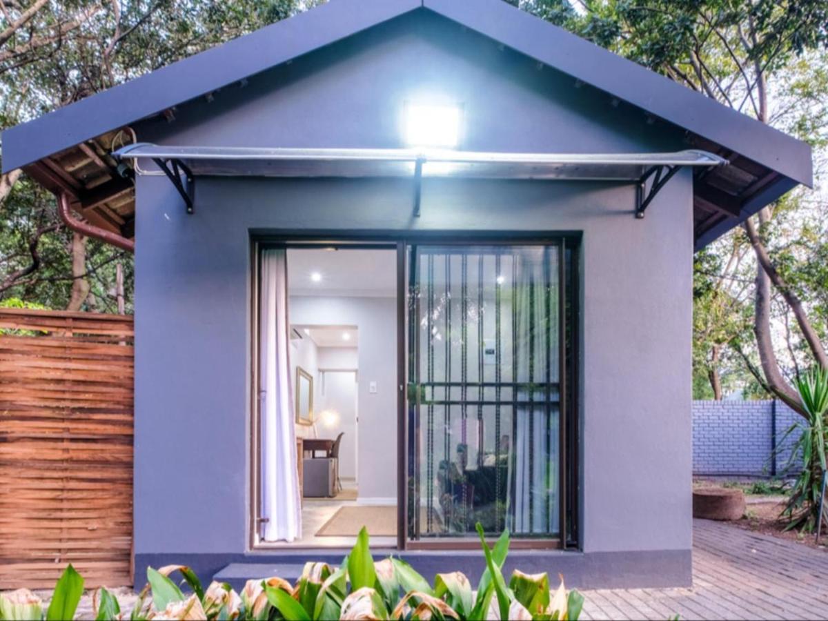Hurlingham House Guest House Johannesburg Exterior photo